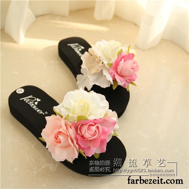 Damen Hausschuhe Winter Kostenloser Versand Keilschuhe Hochhackigen Strand Dicke Sohle Sommer Plateauschuhe Pantolette Rutschsicher Billig