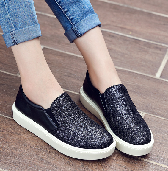 Schwarze Slipper Damen Flache Schuhe Neue Schüler Feder Schnürschuhe Trend Halbschuhe Dicke Sohle Casual Billig