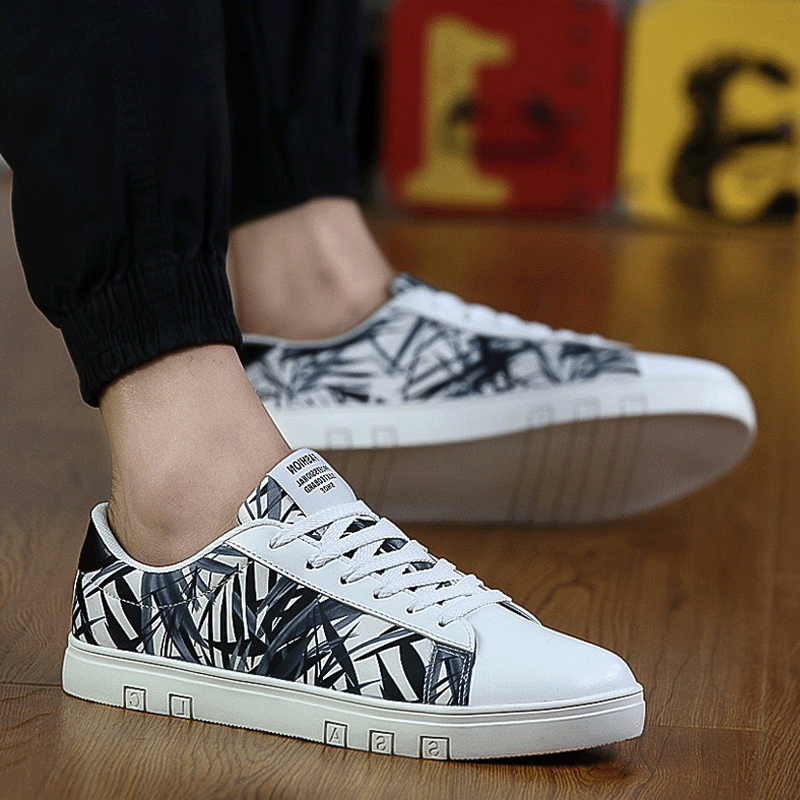 Turnschuhe Weiß Herren Tuch Schuhe Schüler Niedrig Teenager Skaterschuhe Trend Espadrille Casual Feder Allgleiches Billig