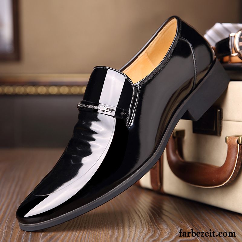 Handgefertigte Schuhe Herren Schwarz Herbst England Geschäft Hochzeit Schuhe Lederschue Casual Spitze Atmungsaktiv Lackleder Günstig